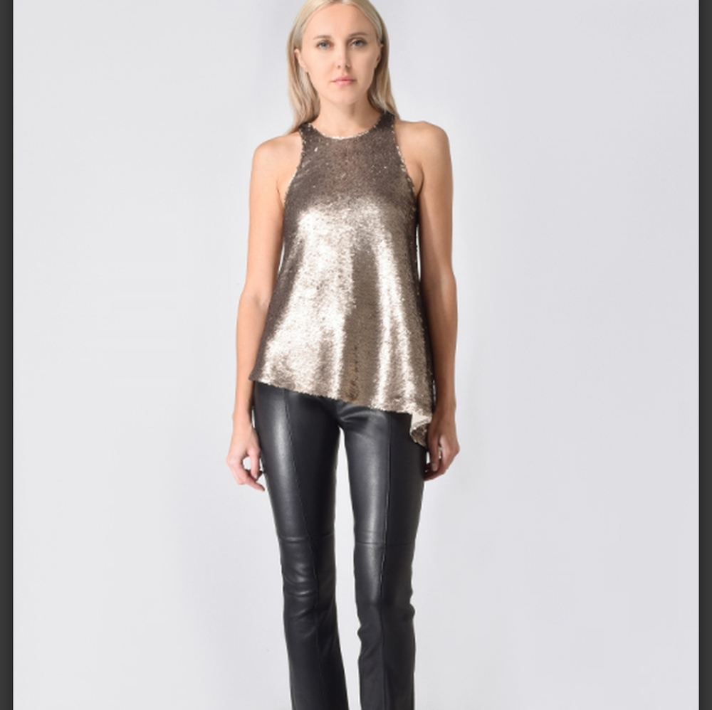 5 a 7 Cing a Sept Sequin Dylan Top